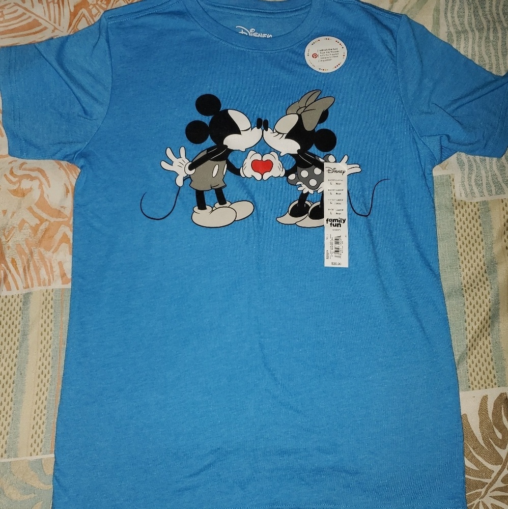Disney Mickey and Minnie Tshirt